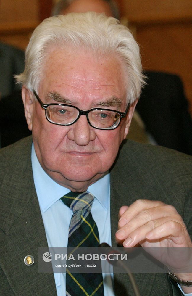 ПОКРОВСКИЙ