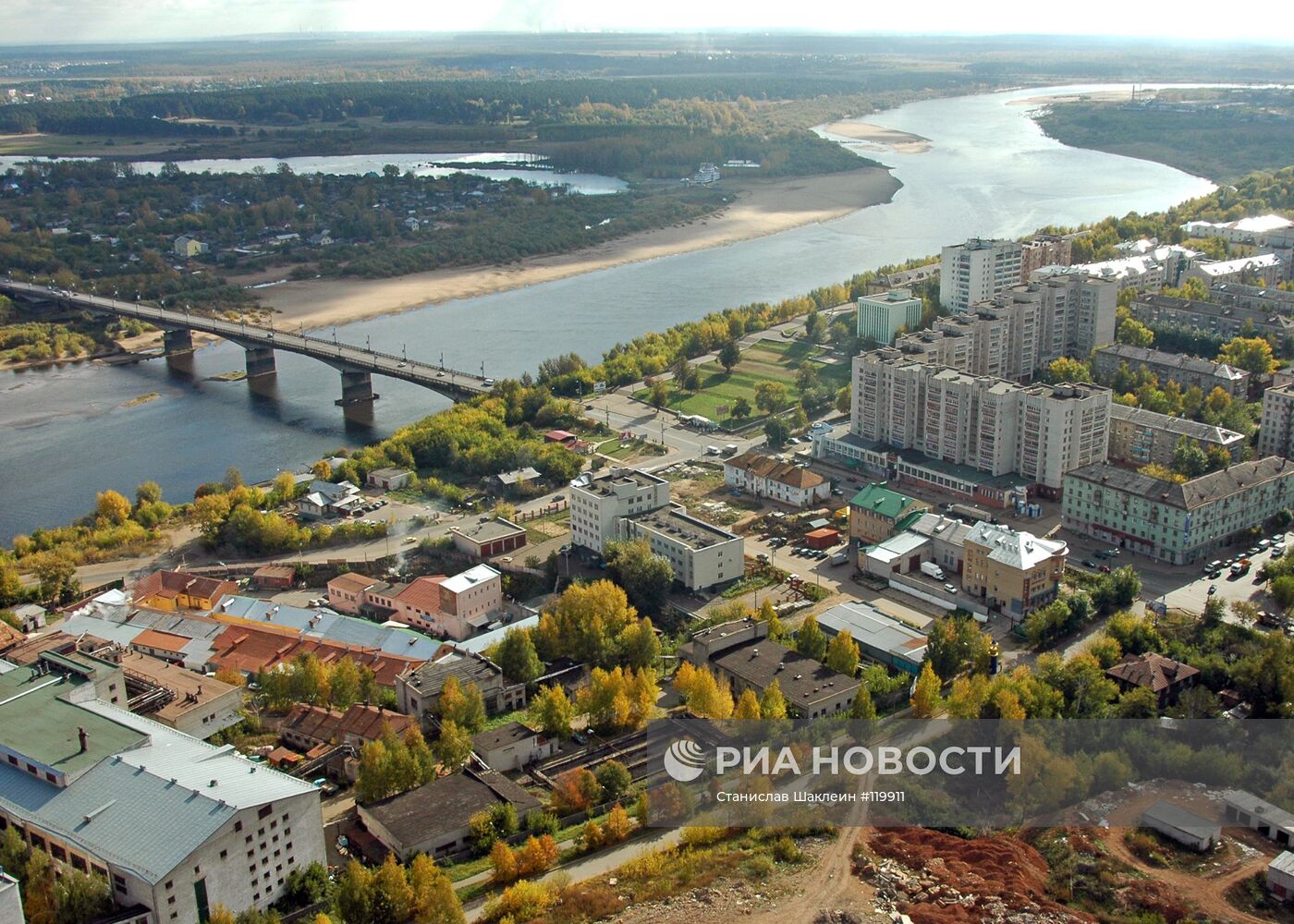 Мост через реку Вятку в г. Кирове