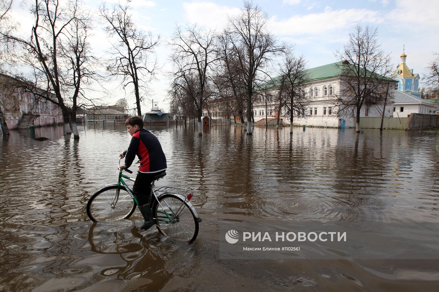 Паводковая обстановка в поселке Кадом Рязанской области