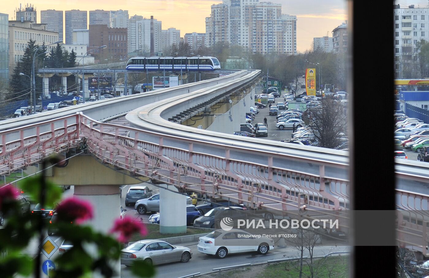 Московская монорельсовая дорога