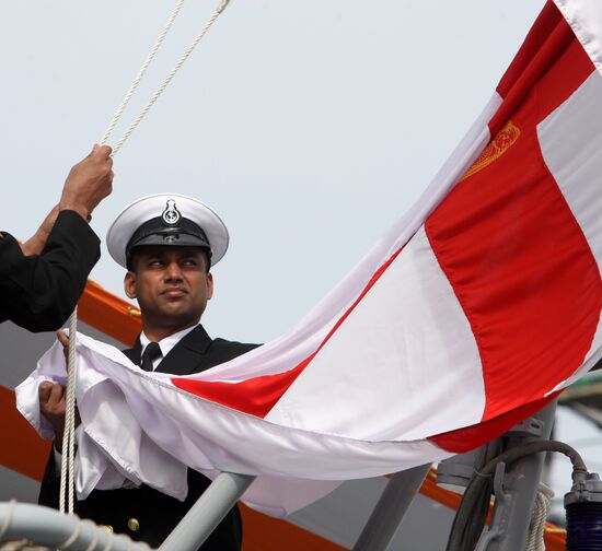 Официальная передача ВМС Индии фрегата "Тег" ("Сабля")