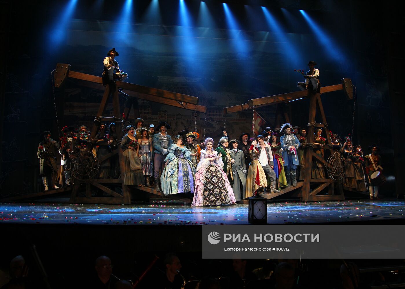 Премьера спектакля "Фанфан Тюльпан"