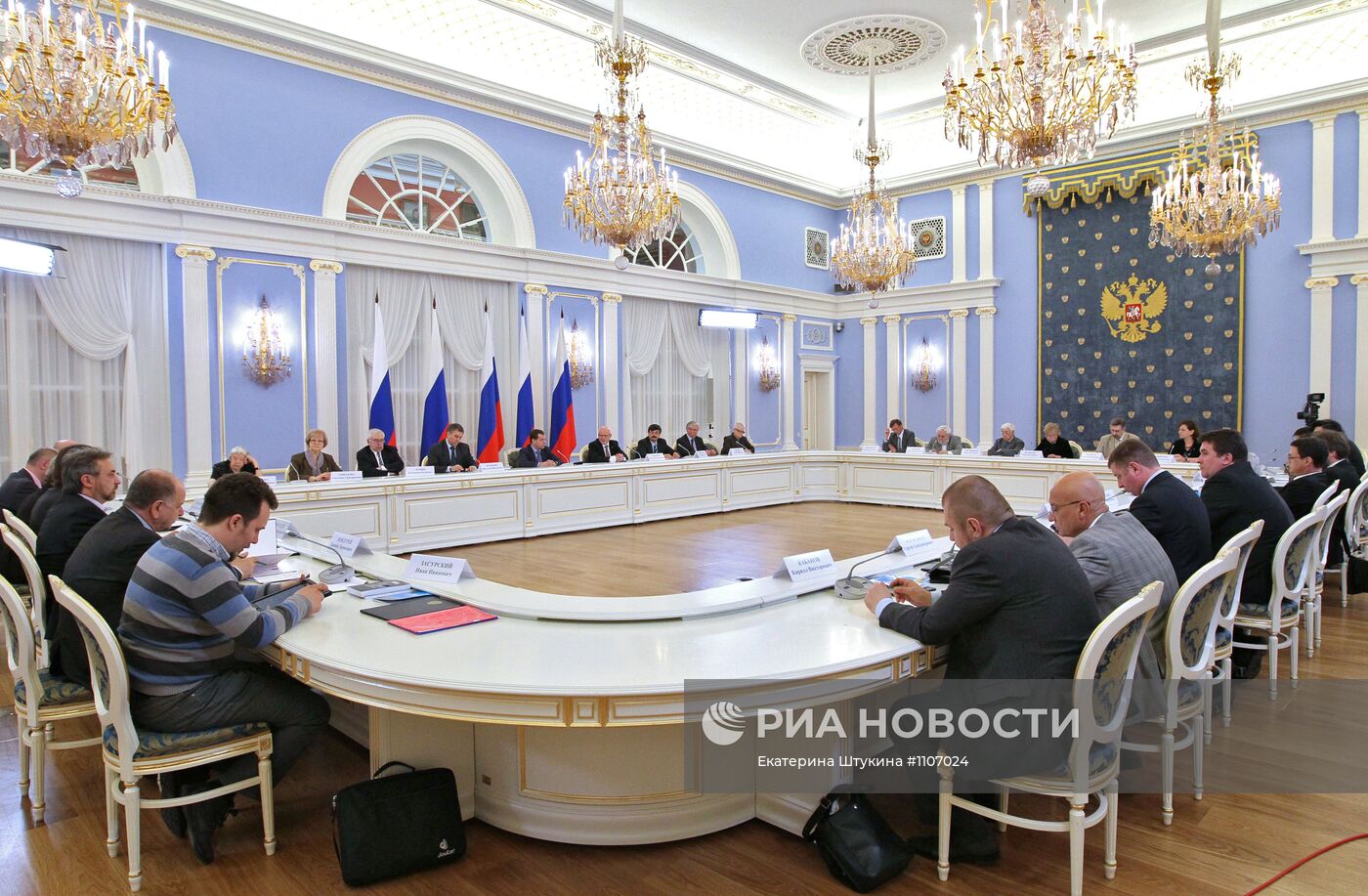 Д.Медведев встретился с президентским Советом по правам человека