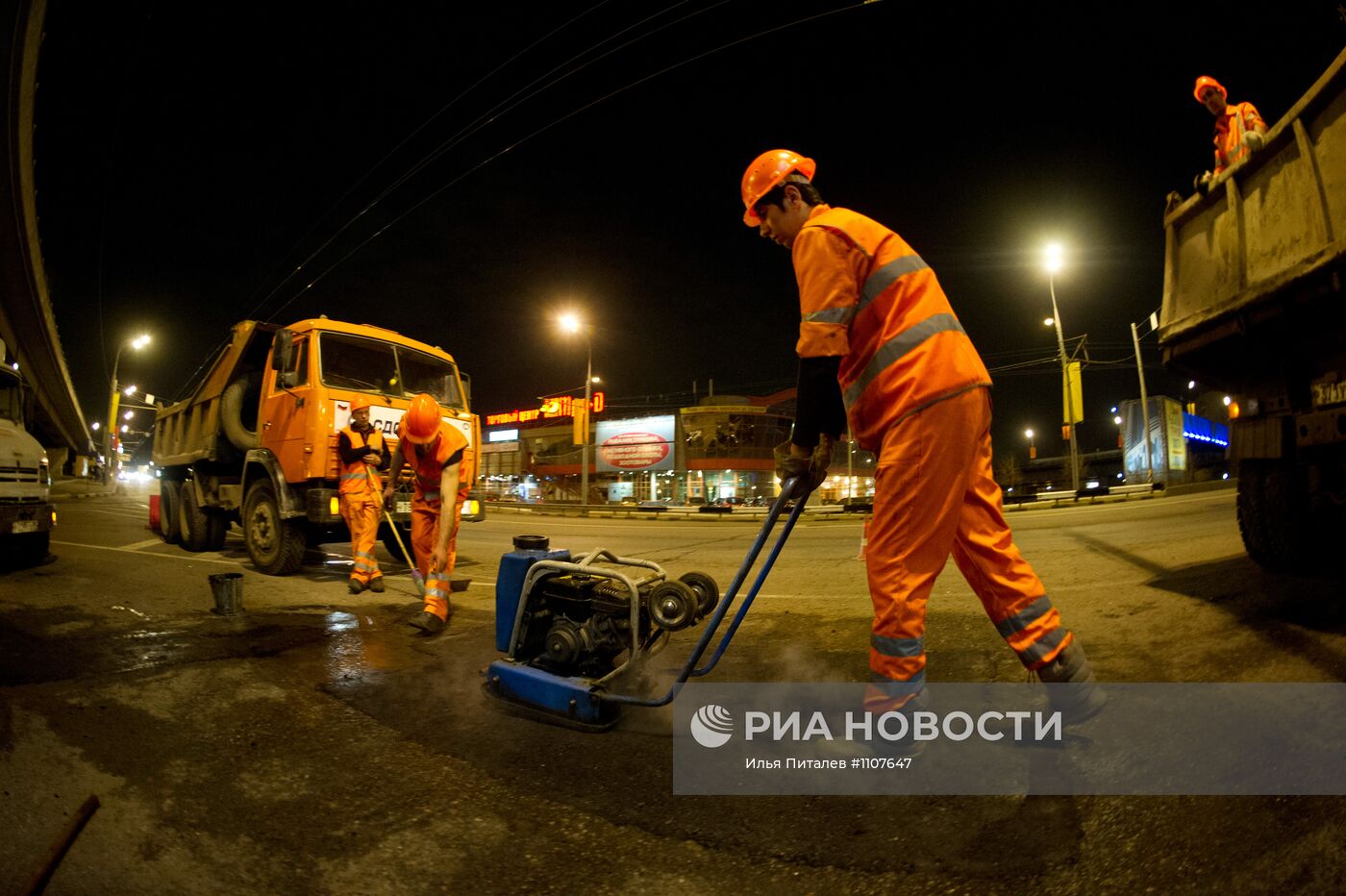 Ремонт дорог в Москве