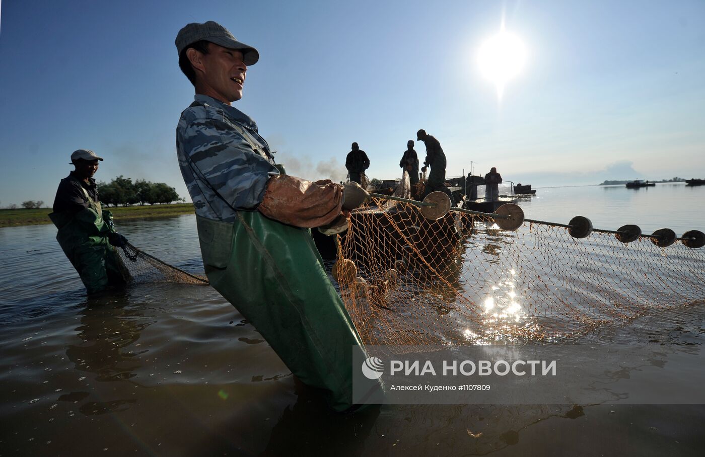 Лов рыбы в Астраханской области