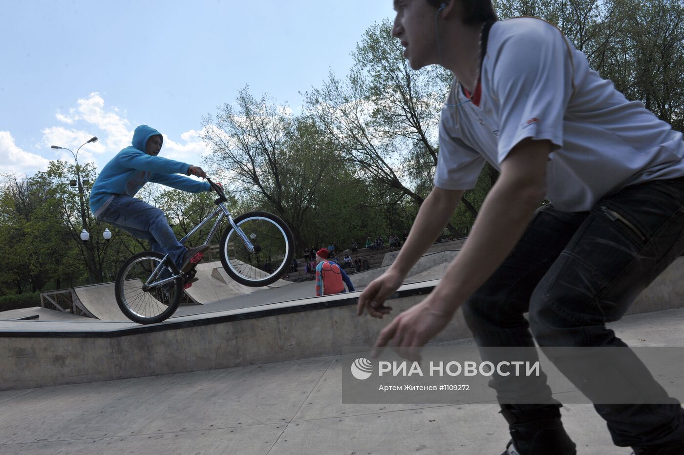 Отдых горожан в Парке Горького