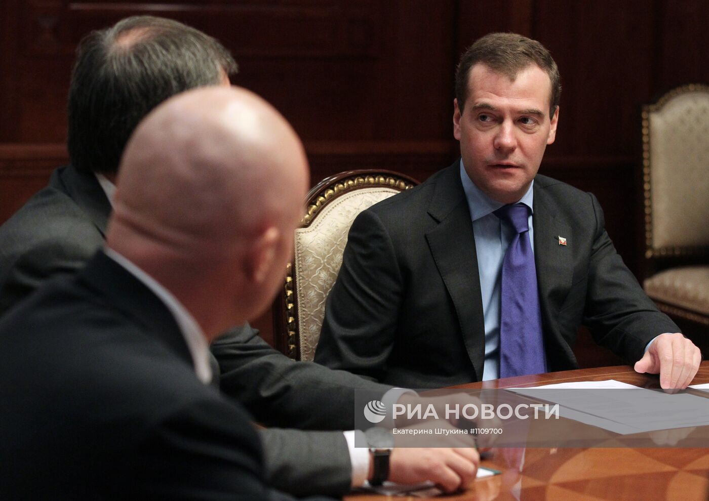 Д.Медведев встретился с руководителями политических партий