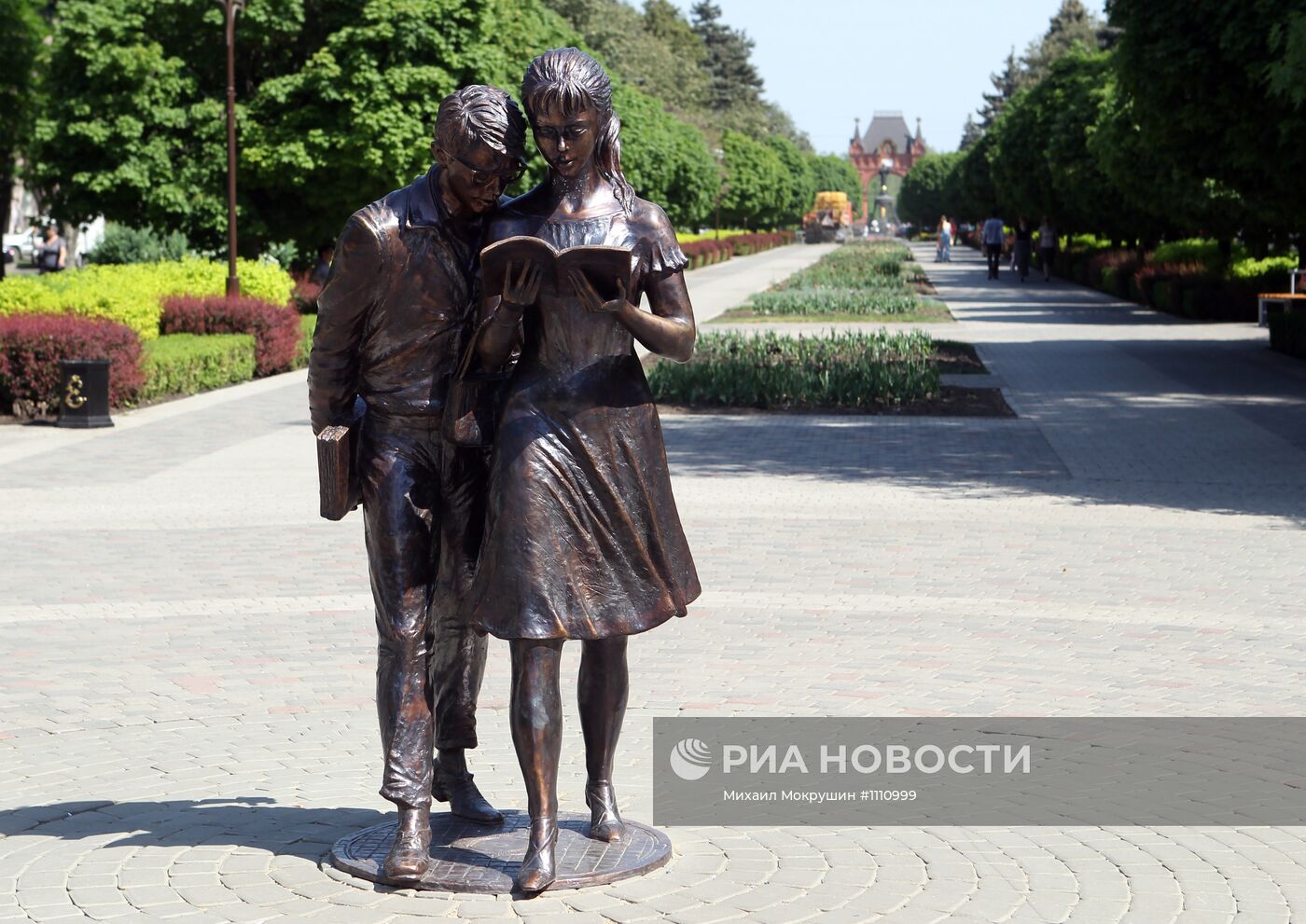 Памятник студентам открыт в Краснодаре