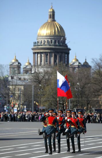 Генеральная репетиция Парада Победы на Дворцовой площади