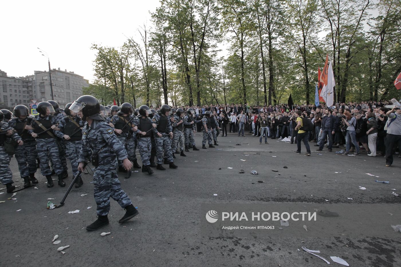 Задержания участников митинга "Марш миллионов" в Москве