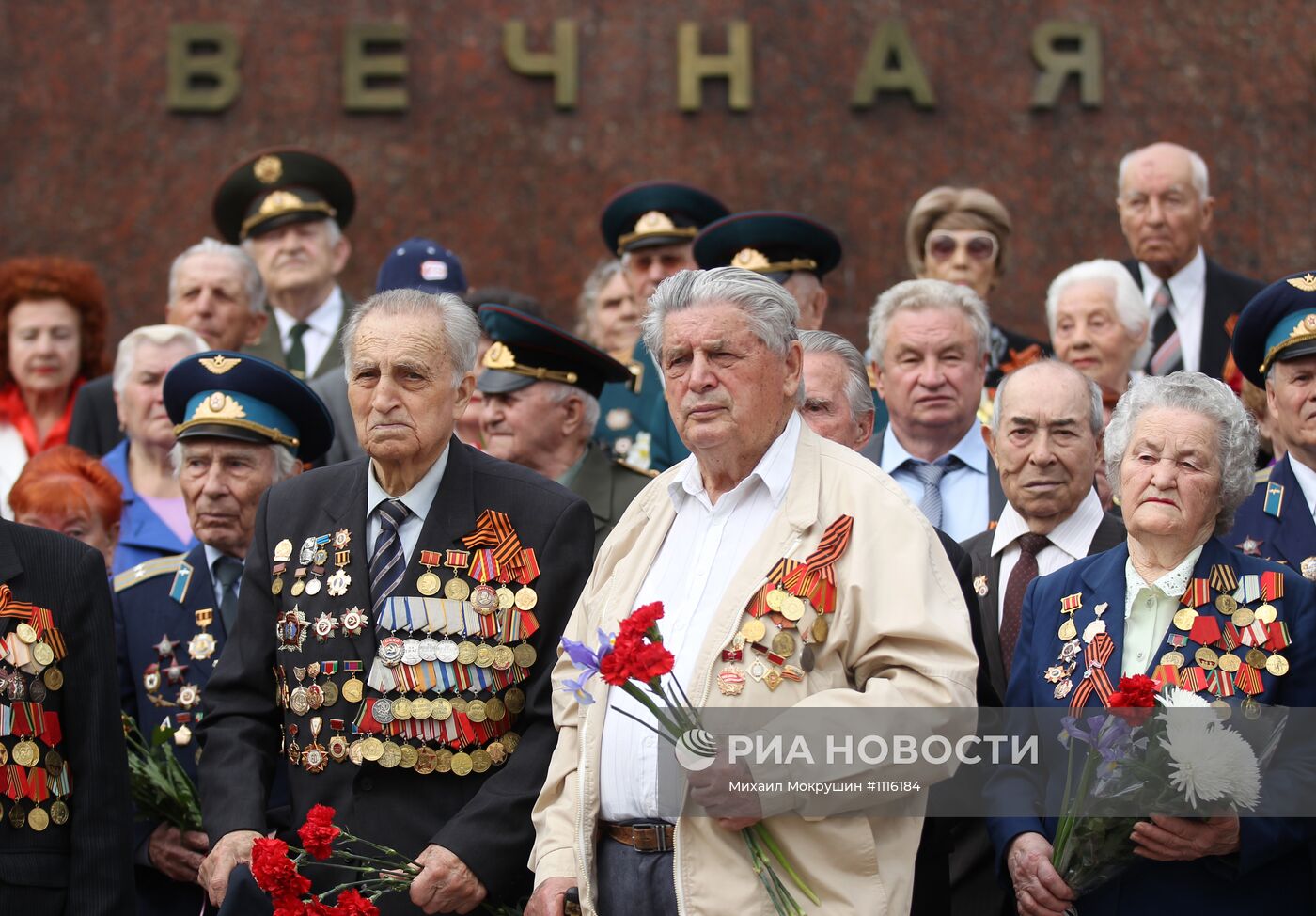 Военный парад, посвященный 67-летию Победы в ВОВ в регионах