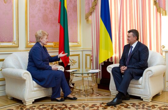 Встреча В. Януковича и Д.Грибаускайте в Киеве