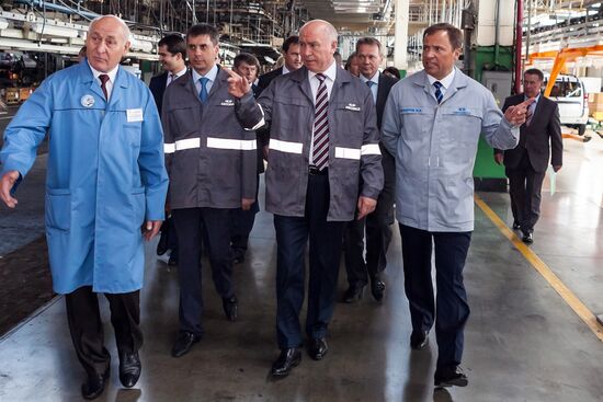 Выпуск юбилейного 27-миллионного автомобиля с конвейера АВТОВАЗа