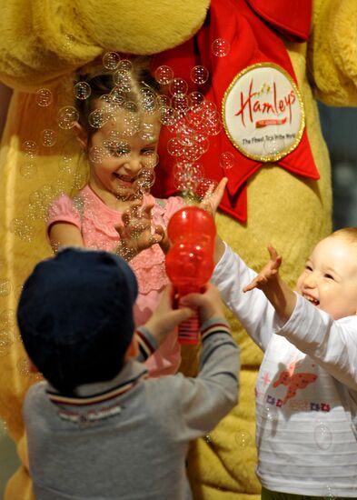 Открытие магазина игрушек Hamleys в Москве