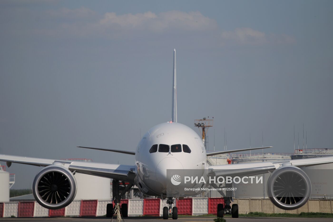 Начало регулярных полетов Boeing 787 Dreamliner в Россию