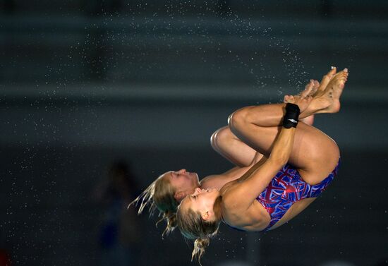 Прыжки в воду. ЧЕ-2012. Женщины. Синхрон. Вышка 10 м