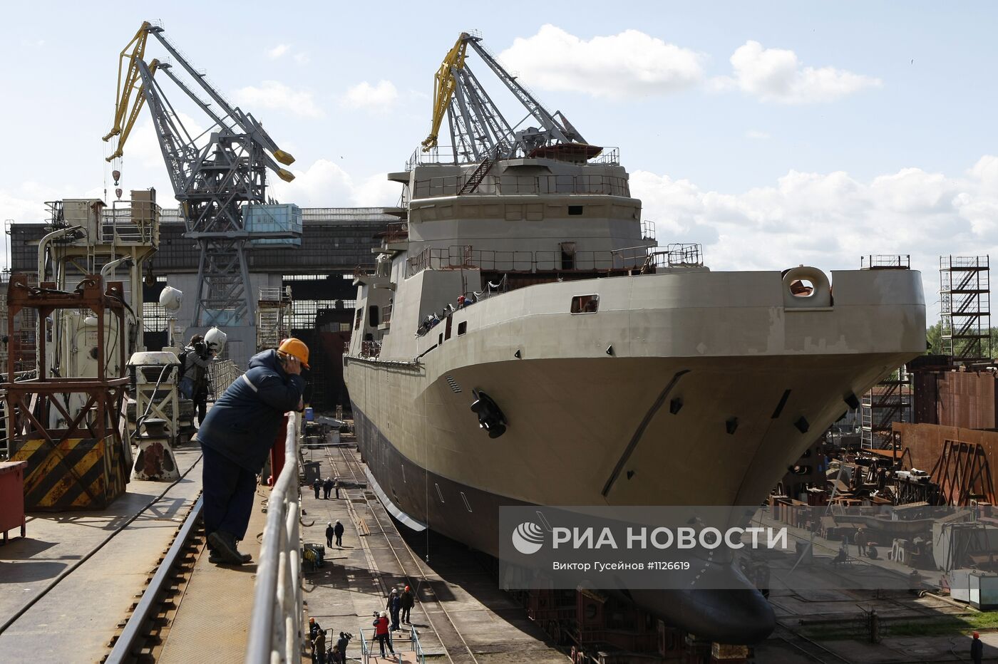 Корабль "Иван Грен" на судостроительном заводе "Янтарь"