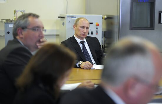 В.Путин посетил ОАО "ЦНИИ "Циклон"