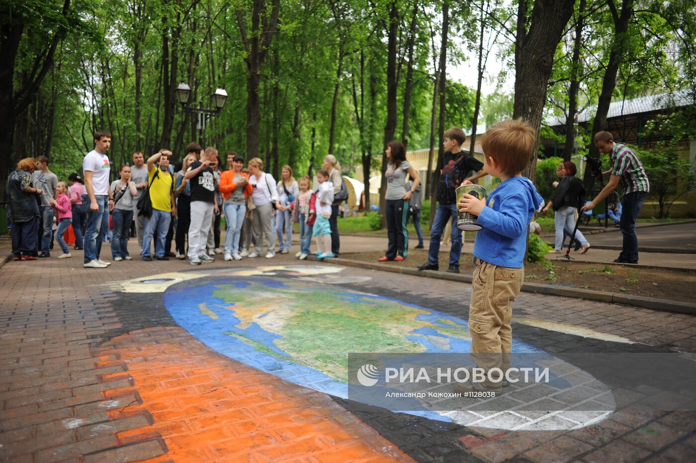Фестиваль 3D-картин на асфальте в Москве