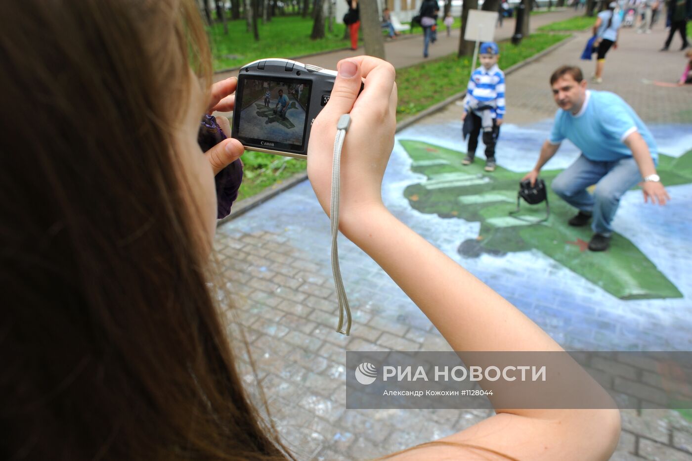 Фестиваль 3D-картин на асфальте в Москве