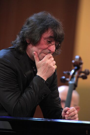 Юбилейный концерт ансамбля "Солисты Москвы"