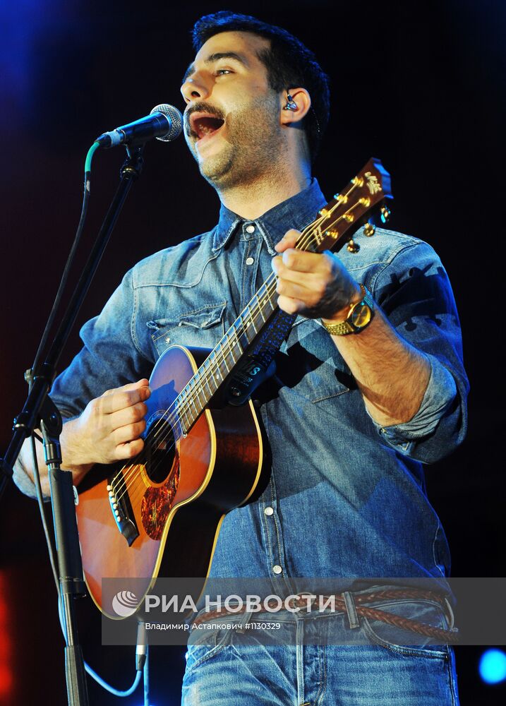 Выступление группы Grisha Urgant в парке им. Горького