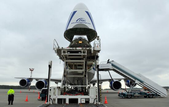 Презентация самолетов компаний "Волга-Днепр" и AirBridgeCargо