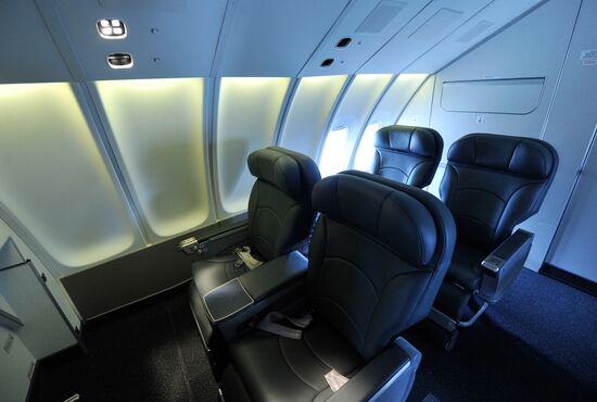 Презентация самолетов компаний "Волга-Днепр" и AirBridgeCargо