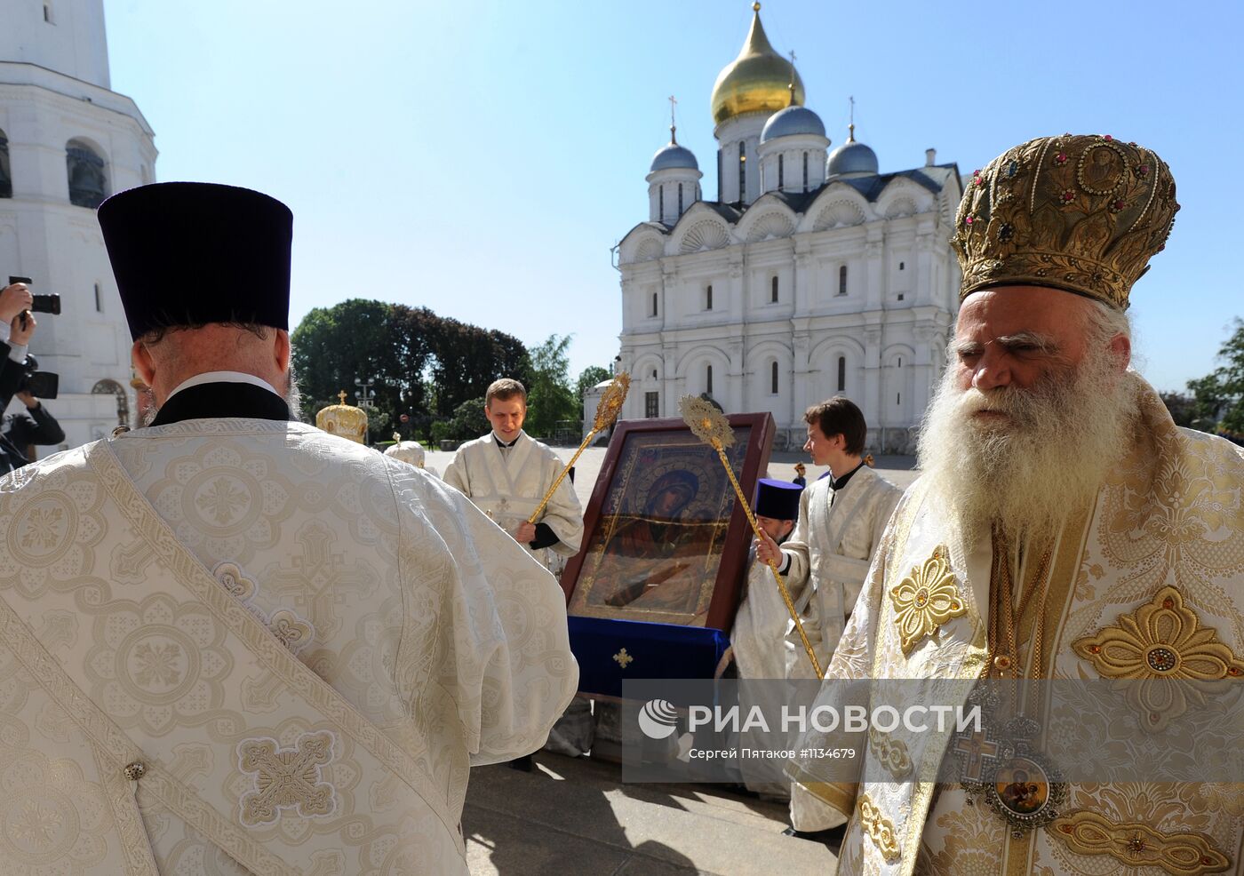 Патриаршее Богослужение в день памяти Кирилла и Мефодия