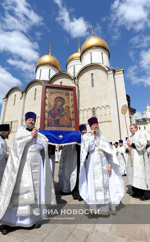 Патриаршее Богослужение в день памяти Кирилла и Мефодия