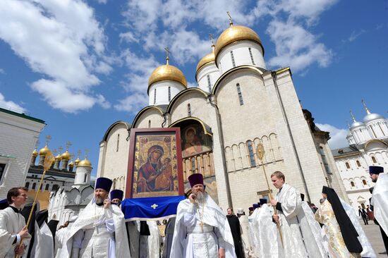 Патриаршее Богослужение в день памяти Кирилла и Мефодия