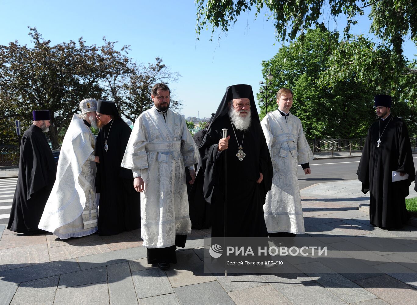 Патриаршее Богослужение в день памяти Кирилла и Мефодия