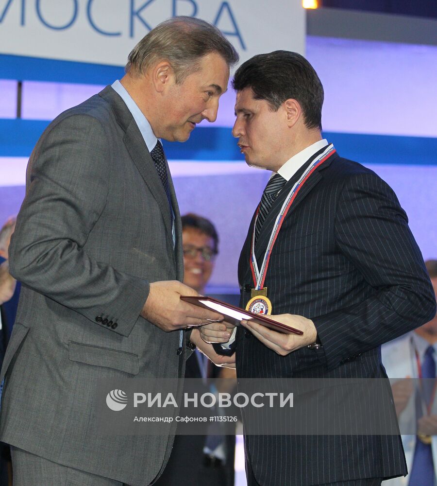 Хоккей. Награждение ХК "Динамо" за победу в Кубке Гагарина КХЛ