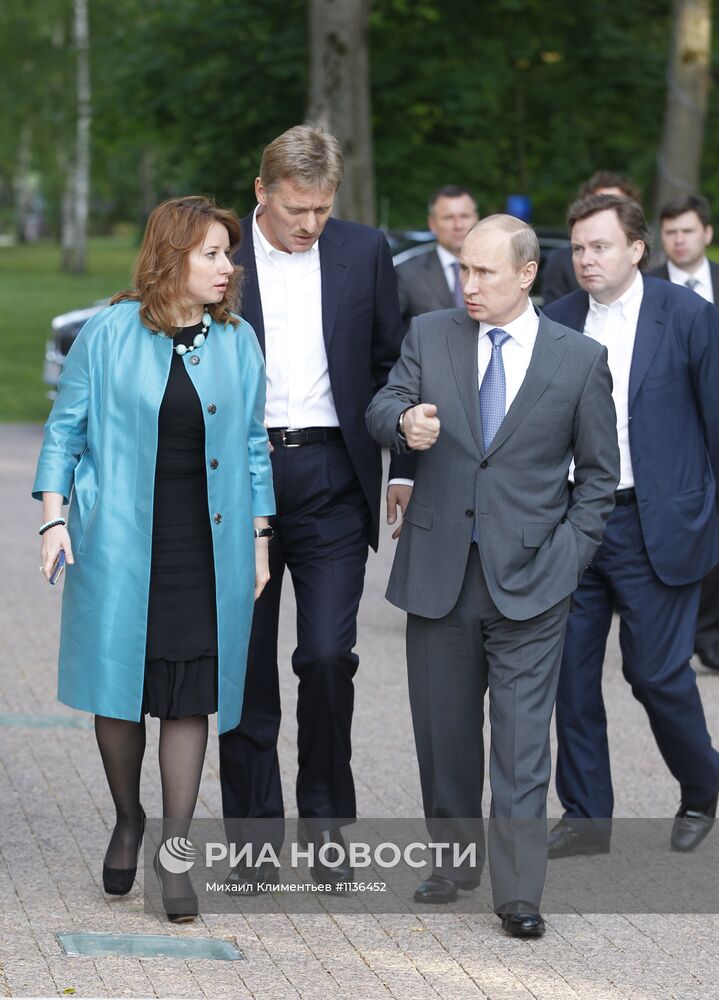 В.Путин и Д.Медведев провели неформальную встречу в Барвихе