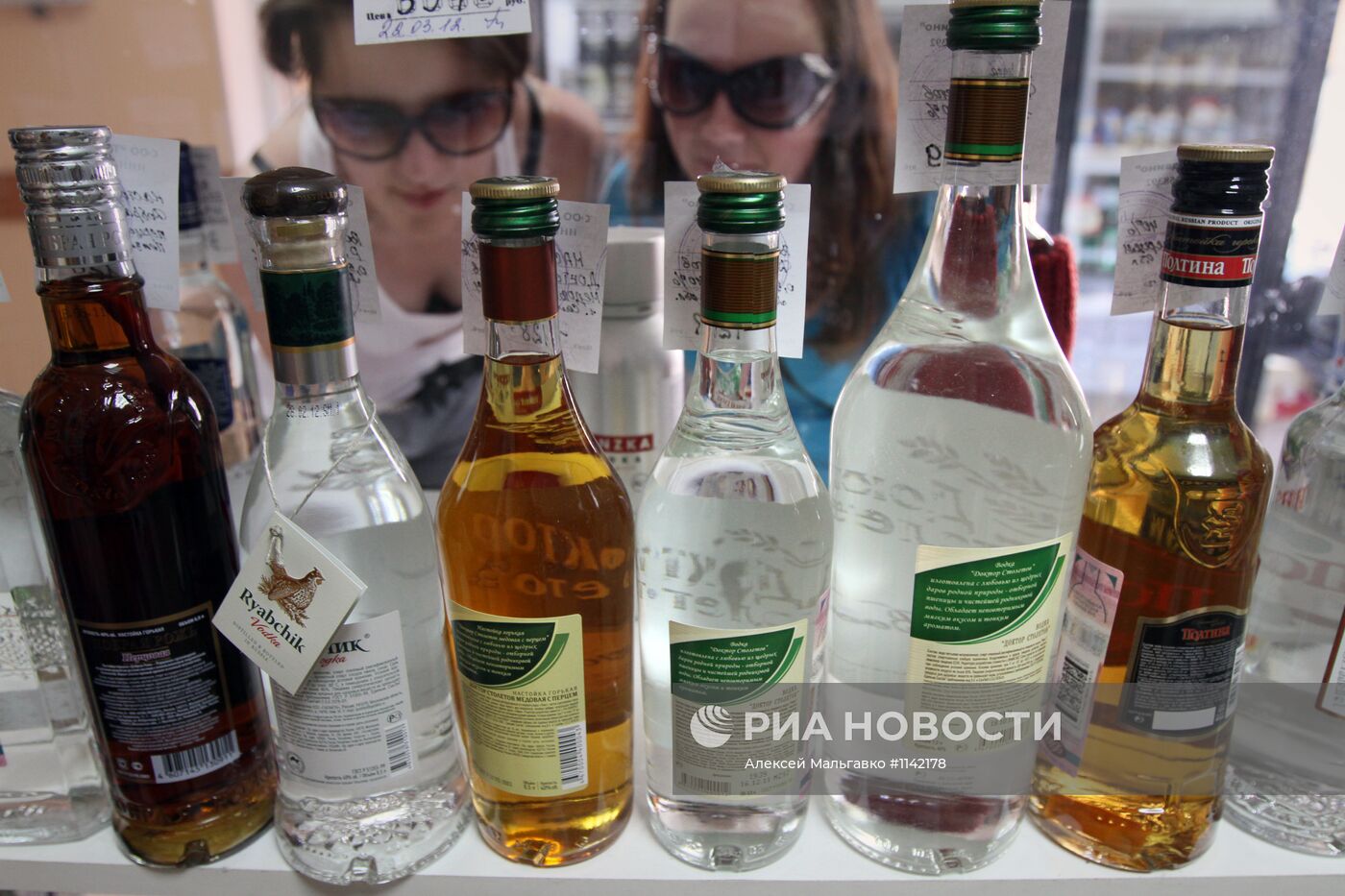 Продажа водки в магазинах Омска
