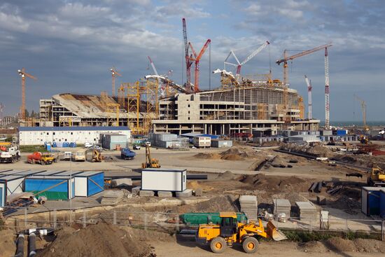 Строительство олимпийского Стадиона "Фишт"
