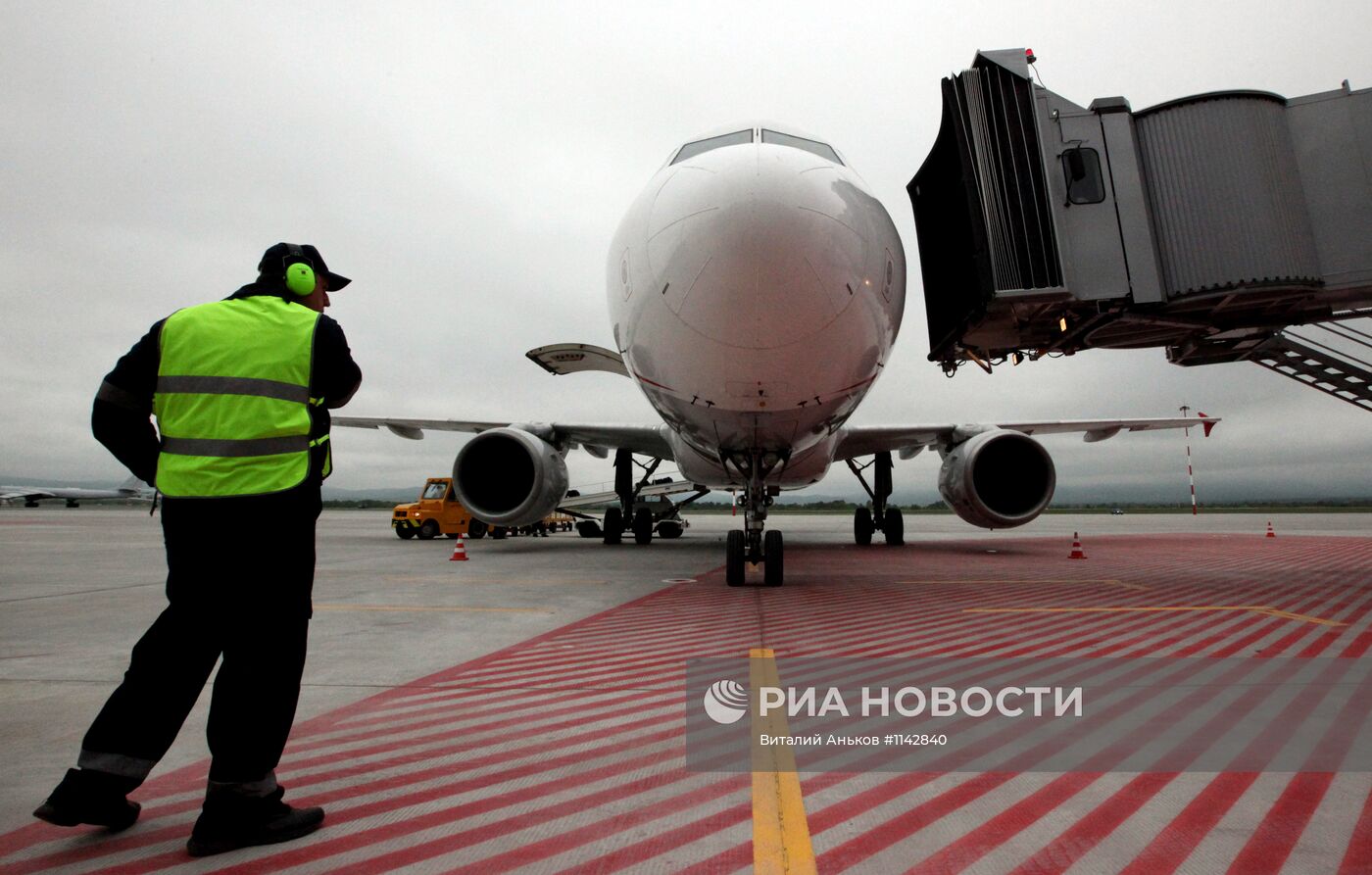 Работа нового международного терминала аэропорта Владивостока