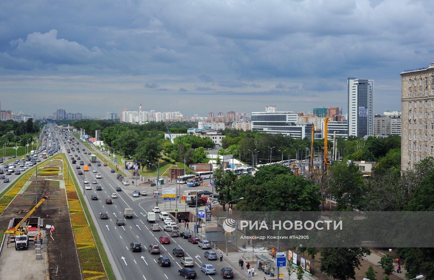 Ход реставрационных работ Триумфальной арки в Москве