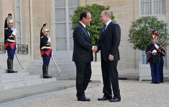 Рабочий визит президента РФ В.Путина во Францию