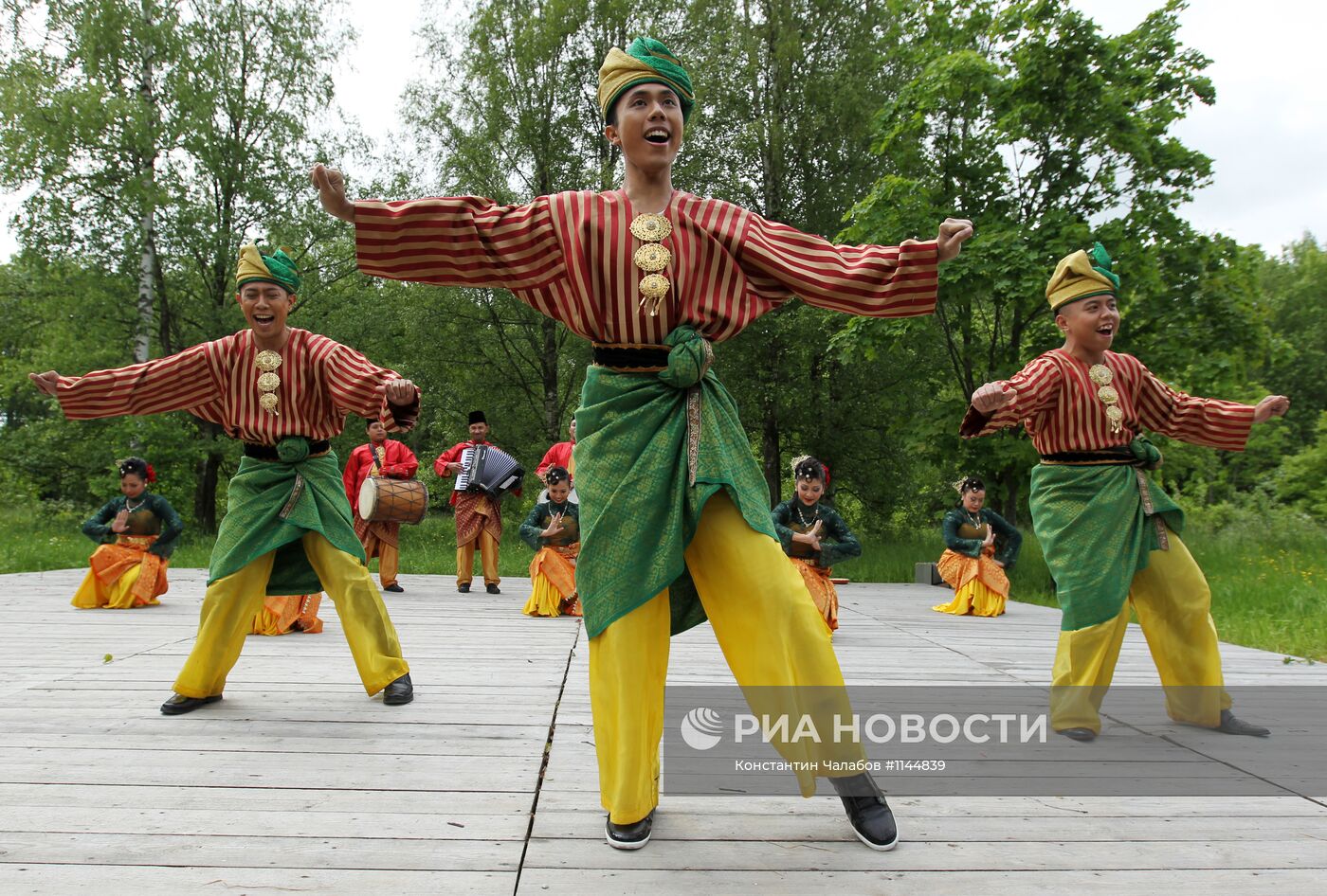 Праздник фольклора и ремесел в музее "Витославлицы"