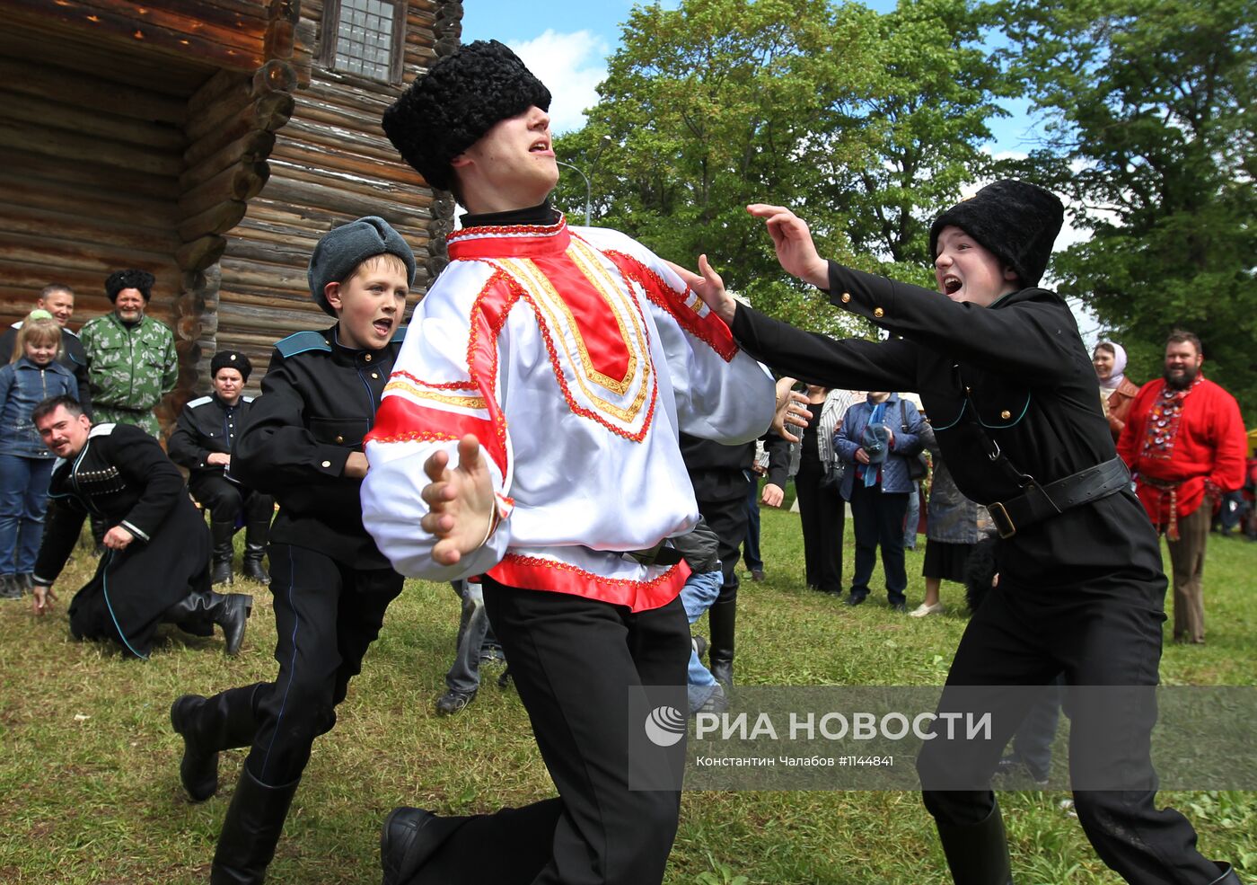 Праздник фольклора и ремесел в музее "Витославлицы"