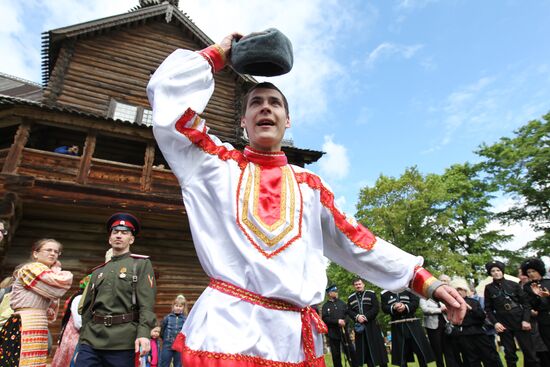 Праздник фольклора и ремесел в музее "Витославлицы"