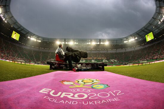 Футбол. ЕВРО - 2012. Матч сборных России и Чехии