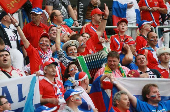 Футбол. ЕВРО - 2012. Матч сборных России и Чехии