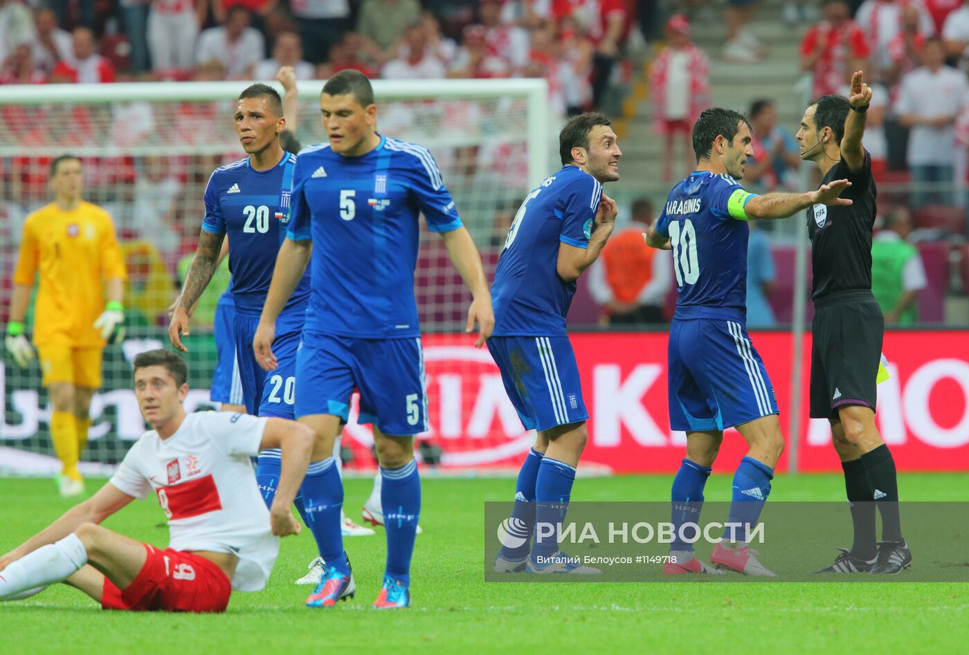Футбол.ЕВРО - 2012.Матч сборных Польши и Греции