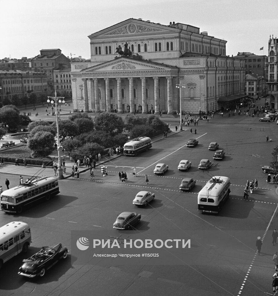Вид на здание Большого театра СССР