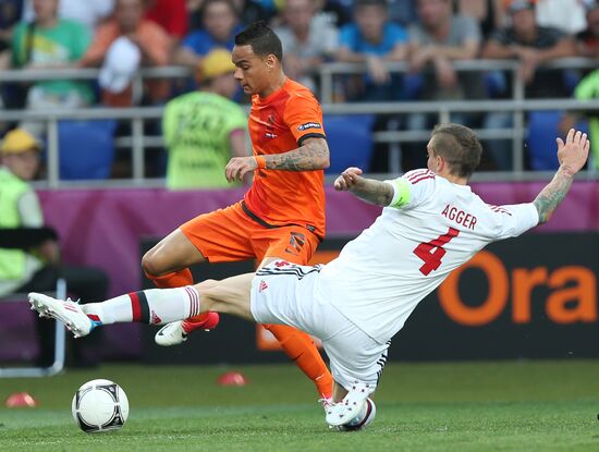 Футбол. ЕВРО - 2012. Матч сборных Нидерландов и Дании
