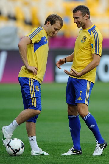 Футбол. ЕВРО - 2012. Тренировка сборной Украины