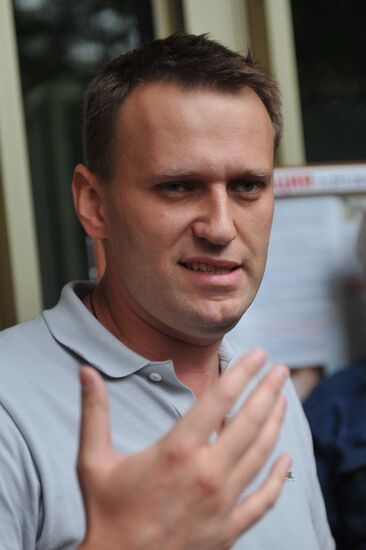 Полиция проводит обыск у блогера Алексея Навального