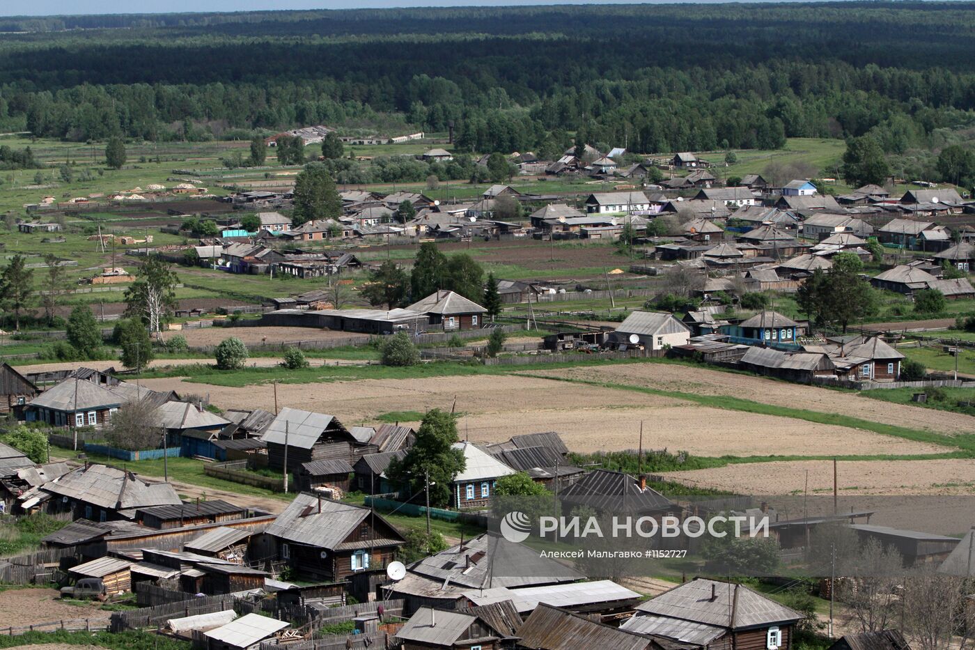 Жизнь в таежной деревне Атирка Омской области